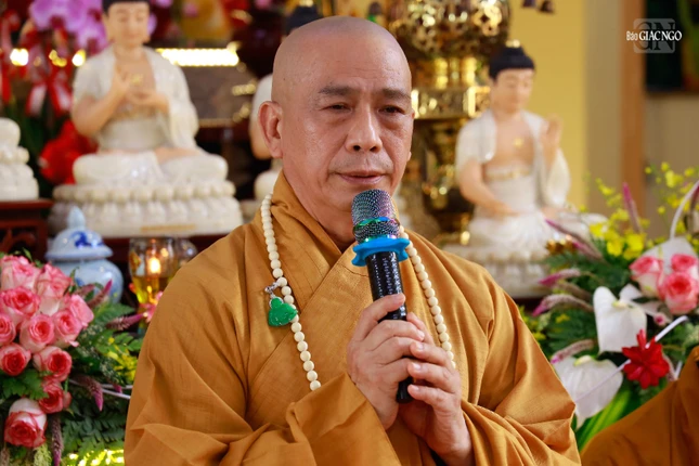 Thượng tọa Thích Tâm Chơn ban đạo từ