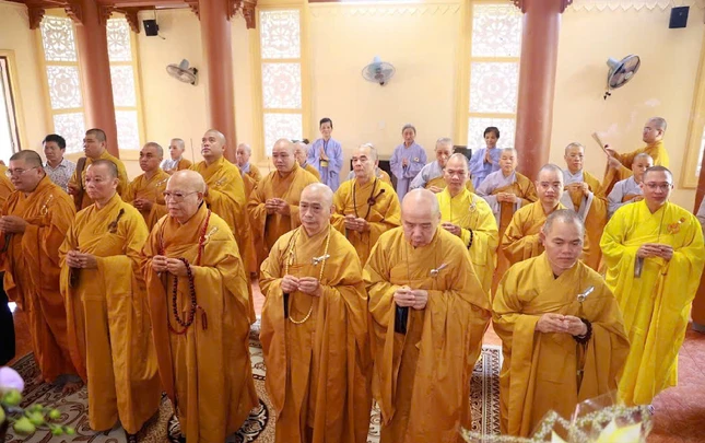 Ban Trị sự Phật giáo Q.Bình Thạnh trang nghiêm tưởng niệm