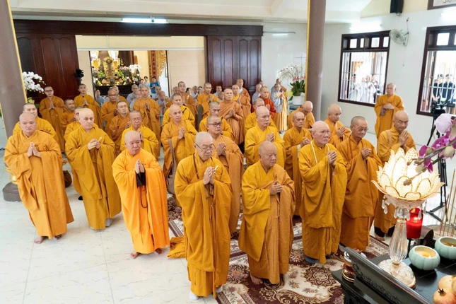 Tưởng niệm công hạnh bậc thanh tu trang nghiêm giới đức, học rộng hiểu nhiều trong chốn tòng lâm