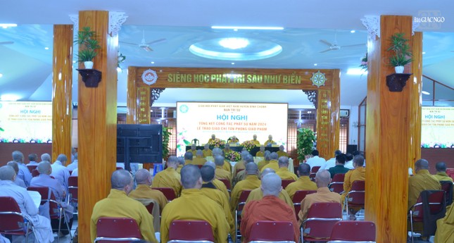 Quảng cảnh buổi lễ Quảng cảnh buổi lễ