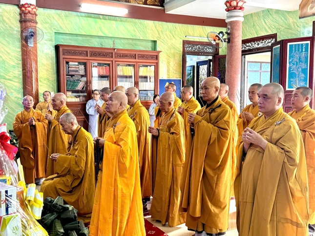 Thành kính tưởng niệm bậc long tượng của Phật giáo có ảnh hưởng và công đức rất lớn trong sự nghiệp giáo dục đào tạo Tăng tài