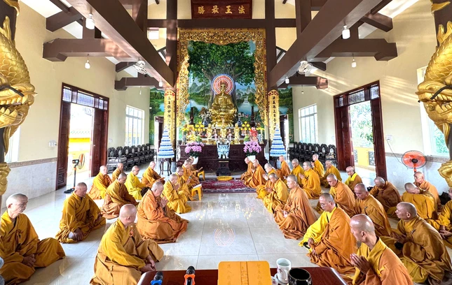 Chư Tăng H.Bình Chánh tổ chức Bố-tát định kỳ mỗi tháng 2 lần luân phiên tại các tự viện