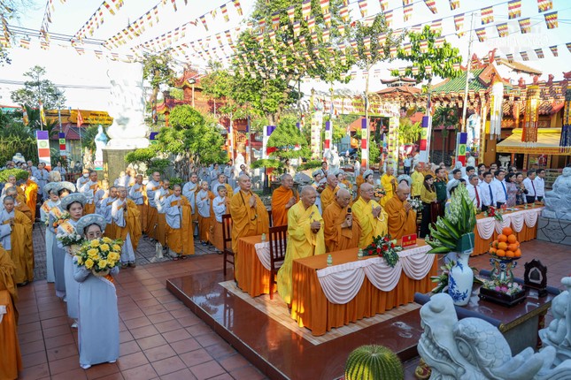 Niệm Phật cầu gia hộ