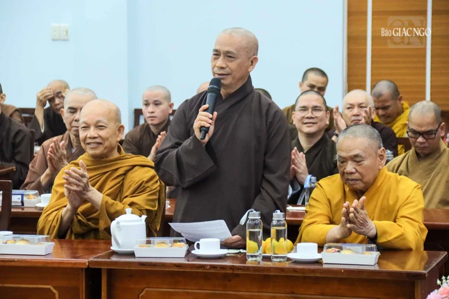 Thượng tọa Thích Tâm Chơn phát biểu