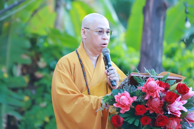 Thượng tọa Thích Minh Nhụt đọc Diễn văn Phật đản Phật lịch 2569