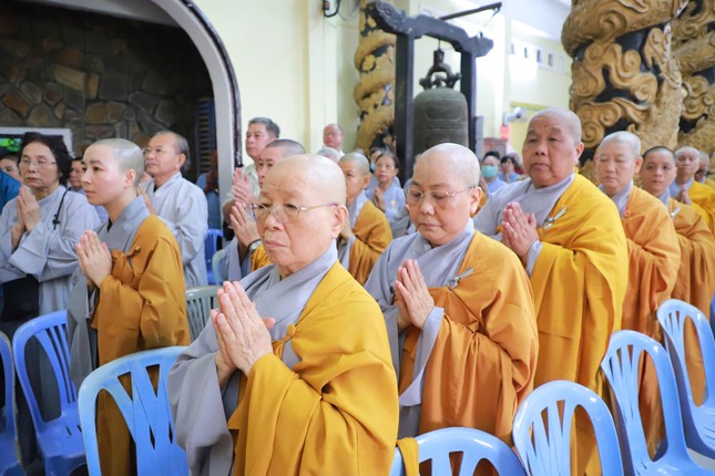 Nhất tâm cầu nguyện