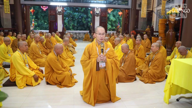 Đại đức Thích Hạnh Đức, Chánh Thư ký Ban Trị sự GHPGVN Q.Tân Bình tác bạch thông kiểm số chúng