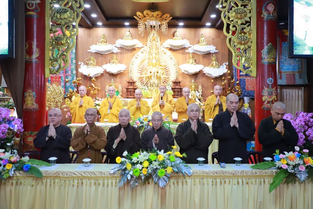 Niệm Phật cầu gia hộ