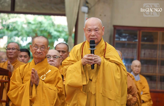 Trưởng lão Hòa thượng Thích Thiện Nhơn ban đạo từ