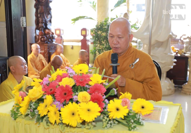 Thượng tọa Thích Minh Thành thuyết giới Tỳ-kheo và Bồ-tát