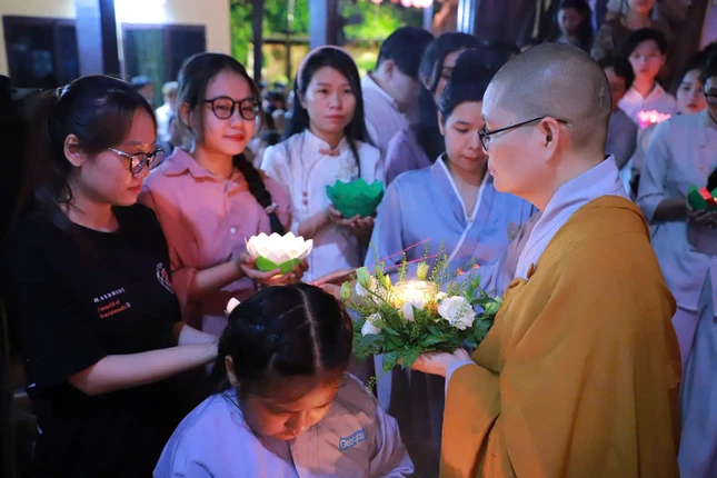 Truyền đăng Truyền đăng