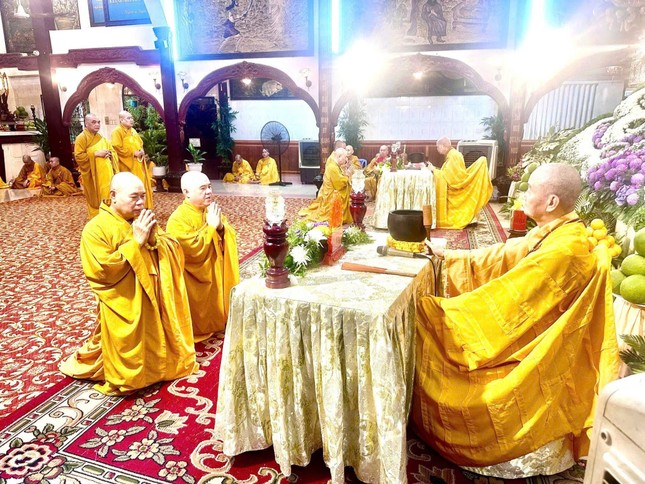 Chư hành giả an cư tại trường hạ Phổ Quang tác pháp Tự tứ Chư hành giả an cư tại trường hạ Phổ Quang tác pháp Tự tứ