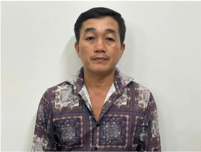 Trần Hoàng Nhân tại cơ quan công an - Ảnh: Công an cung cấp