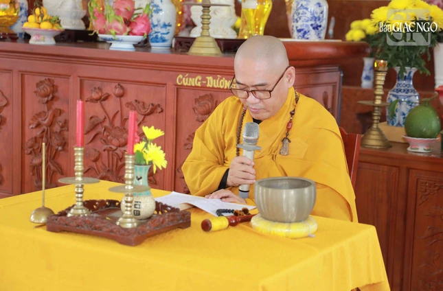 Thượng tọa Thích Lệ Tâm thuyết giới Tỳ-kheo và Bồ-tát