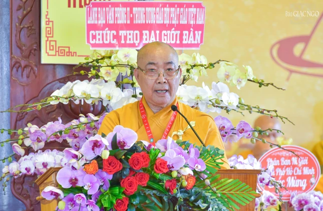 Hòa thượng Thích Minh Nhật phát biểu khai mạc