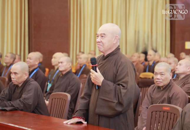 Hòa thượng Thích Nhựt Hỷ, Phó Trưởng ban Trị sự kiêm Trưởng ban Hoằng pháp GHPGVN TP.HCM đặt câu hỏi