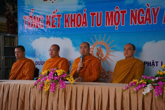 Đại đức Minh Hỷ ban đạo từ