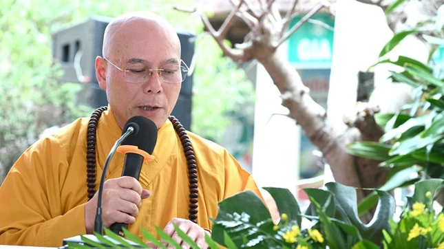 Thượng tọa Thích Nhuận Bảo phát biểu khai mạc