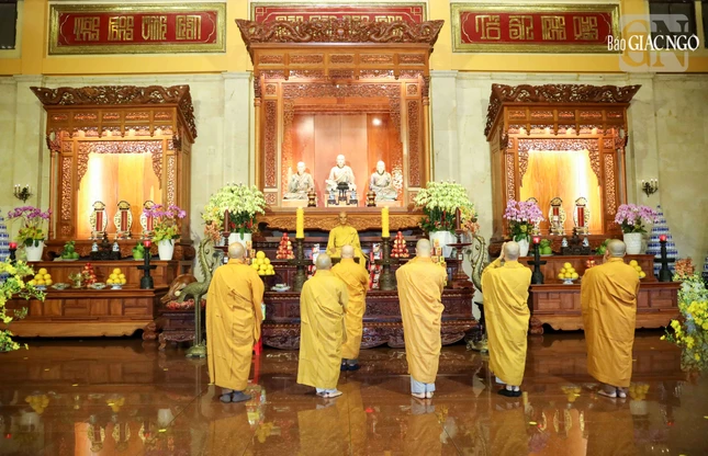 Lễ chư vị Tổ sư