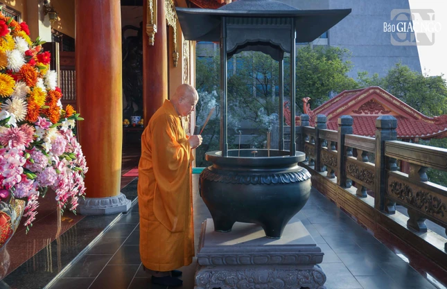 Cầu nguyện thế giới hòa bình, Việt Nam thịnh vượng