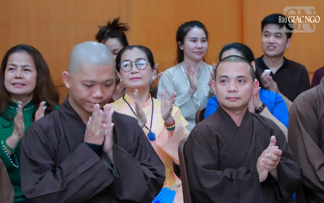 ...và đong đầy cảm xúc