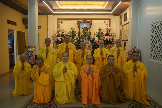 Lưu niệm với môn đồ đệ tử cố Hòa thượng Thích Thiện Toàn tại chùa Thanh Hà Lưu niệm với môn đồ đệ tử cố Hòa thượng Thích Thiện Toàn tại chùa Thanh Hà