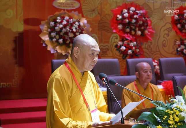 Hòa thượng Thích Từ Nghiêm phát biểu khai mạc