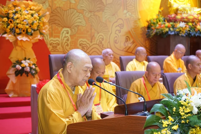 Hòa thượng Thích Từ Nghiêm phát biểu khai mạc