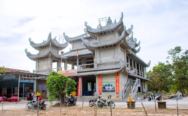 Toàn cảnh chùa Lộc Tân đang được xây dựng