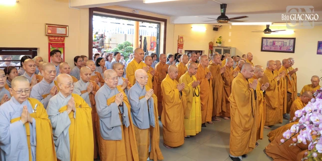 Nhất tâm cầu nguyện