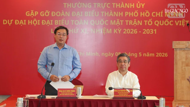 Ủy viên Trung ương Đảng, Phó Bí thư Thường trực Thành ủy TP.HCM Lê Quốc Phong phát biểu chỉ đạo