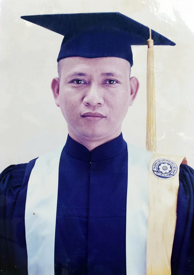 Hòa thượng tốt nghiệp khóa III Trường Cao cấp Phật học VN - nay là Học viện Phật giáo VN tại TP.HCM