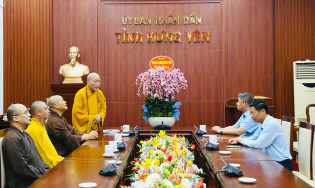Hòa thượng Thích Thanh Hiện phát biểu chúc mừng