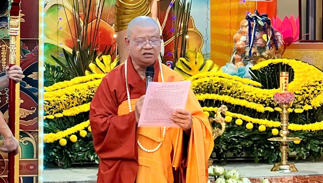 Thượng tọa Thích Minh Thanh phát biểu khai mạc
