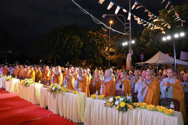 Nghi thức niệm Phật cầu gia hộ