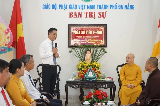Ủy viên Trung ương Đảng, Bí thư Thành ủy TP.Đà Nẵng Lê Ngọc Quang phát biểu chúc mừng Ủy viên Trung ương Đảng, Bí thư Thành ủy TP.Đà Nẵng Lê Ngọc Quang phát biểu chúc mừng