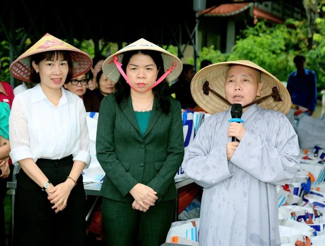 Ni sư Thích nữ Như Nguyệt chia sẻ