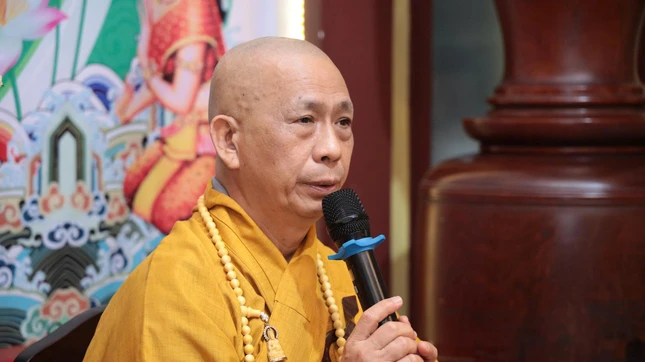 Thượng tọa Thích Tâm Chơn, Ủy viên Hội đồng Trị sự, Ủy viên Ban Trị sự GHPGVN TP.HCM thông báo chương trình sinh hoạt trong ba tháng hạ an cư của Tăng Ni Q.Bình Thạnh (cũ)