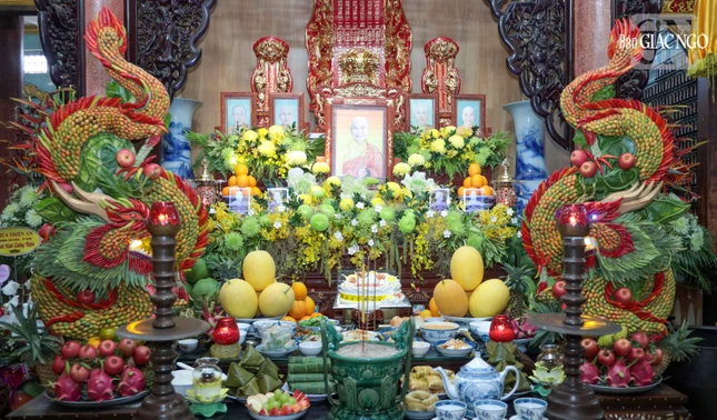 Giác linh đường Trưởng lão Hòa thượng Thích Thanh Sơn