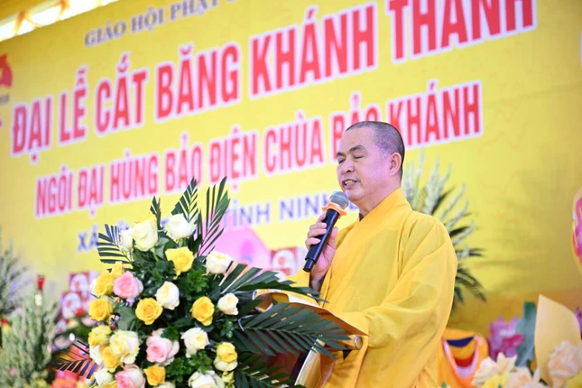 Thượng tọa Thích Thanh Huy phát biểu khai mạc Thượng tọa Thích Thanh Huy phát biểu khai mạc
