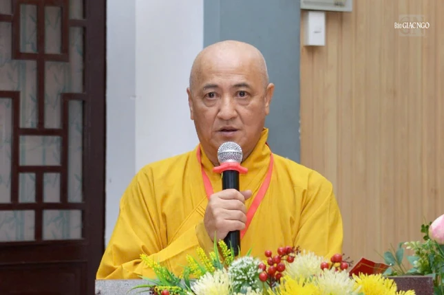 Hòa thượng Thích Huệ Thông phát biểu cảm tạ