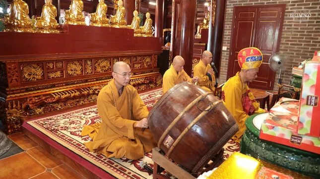 Khóa lễ cầu nguyện Tam bảo trước thềm đại hội