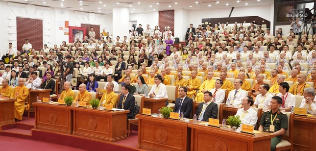 Chư tôn đức, đại biểu tham dự