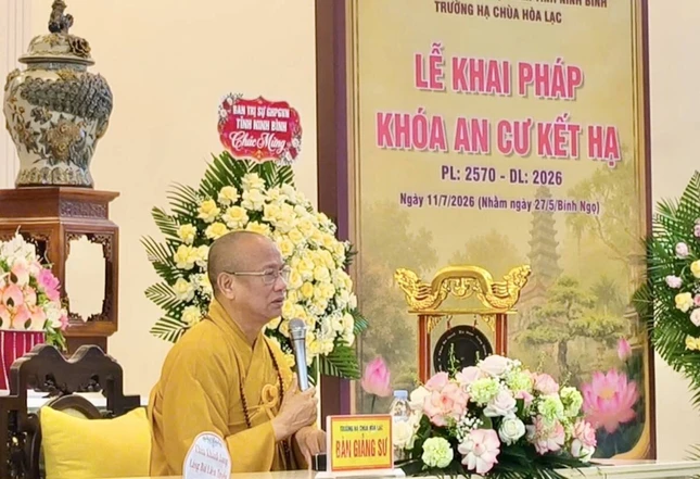 Hòa thượng Thích Quảng Hà sách tấn đại chúng