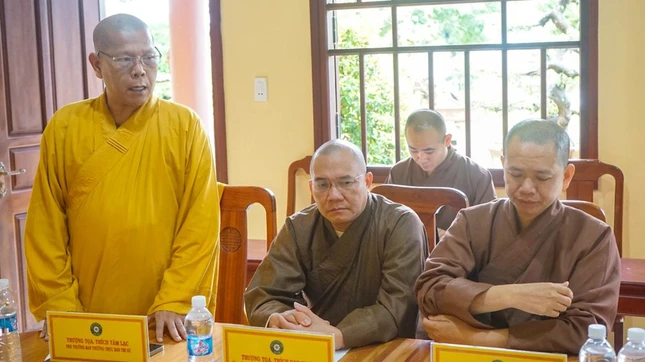 Chư tôn đức đóng góp ý kiến Chư tôn đức đóng góp ý kiến