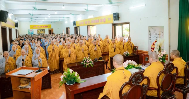 Thượng tọa Thích Thanh Phú tác bạch thỉnh pháp Thượng tọa Thích Thanh Phú tác bạch thỉnh pháp