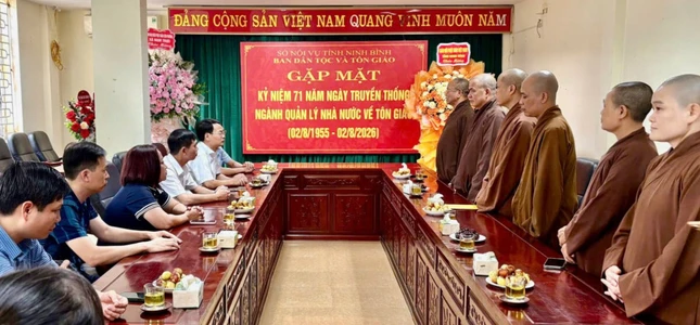 Hòa thượng Thích Quảng Hà phát biểu chúc mừng Hòa thượng Thích Quảng Hà phát biểu chúc mừng