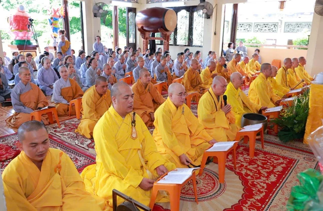 Trì tụng kinh Vu lan - Báo hiếu