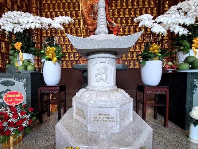 Mộ phần Thánh tử đạo Quách Thị Trang tại chùa Phổ Quang (P.Tân Sơn Hòa, TP.HCM) Mộ phần Thánh tử đạo Quách Thị Trang tại chùa Phổ Quang (P.Tân Sơn Hòa, TP.HCM)