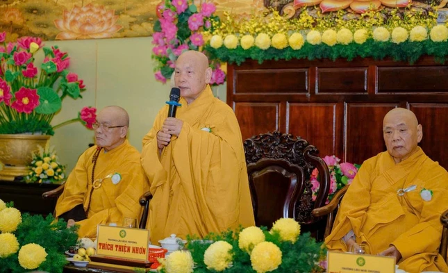 Trưởng lão Hòa thượng Thích Thiện Nhơn ban đạo từ Trưởng lão Hòa thượng Thích Thiện Nhơn ban đạo từ